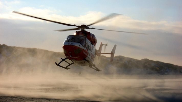 ОТ ПОСЛЕДНИТЕ МИНУТИ: Селскостопански е хеликоптерът, изчезнал край Гърмен