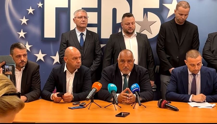 ПЪРВО В ПИК TV! Борисов представи листата на ГЕРБ в Пловдив - ето кого издига за кмет под тепетата (ОБНОВЕНА/ВИДЕО)