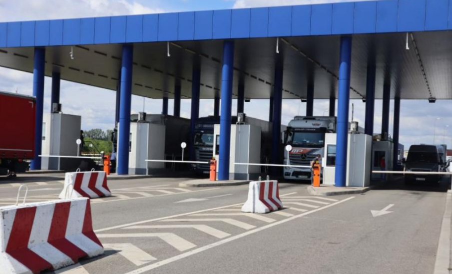 Трафикът по граничните пунктове със Сърбия и Румъния