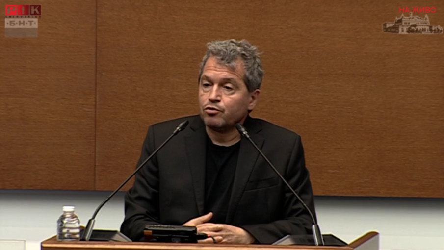 ПИК TV: ЕКШЪН В ПАРЛАМЕНТА! Тошко Йорданов към ПеПе-тата: Вие сте аджамии, колеги! ГЕРБ така ще ви изработят, а вие, лавандули такива, ще страдате от това