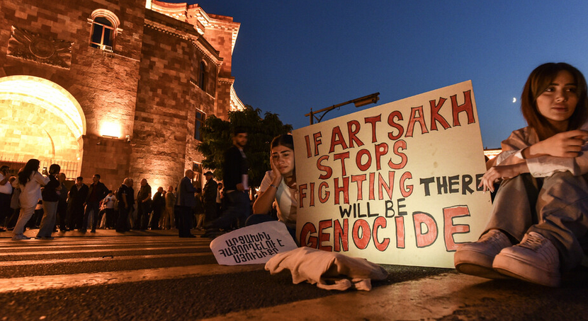 Протести в Ереван след предаването на Нагорни Карабах