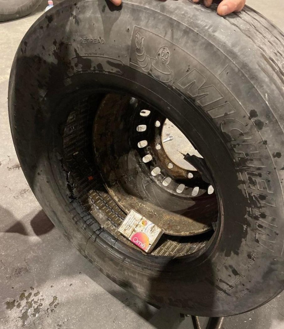 Срязаха гумите на паркирани коли в Плевенско