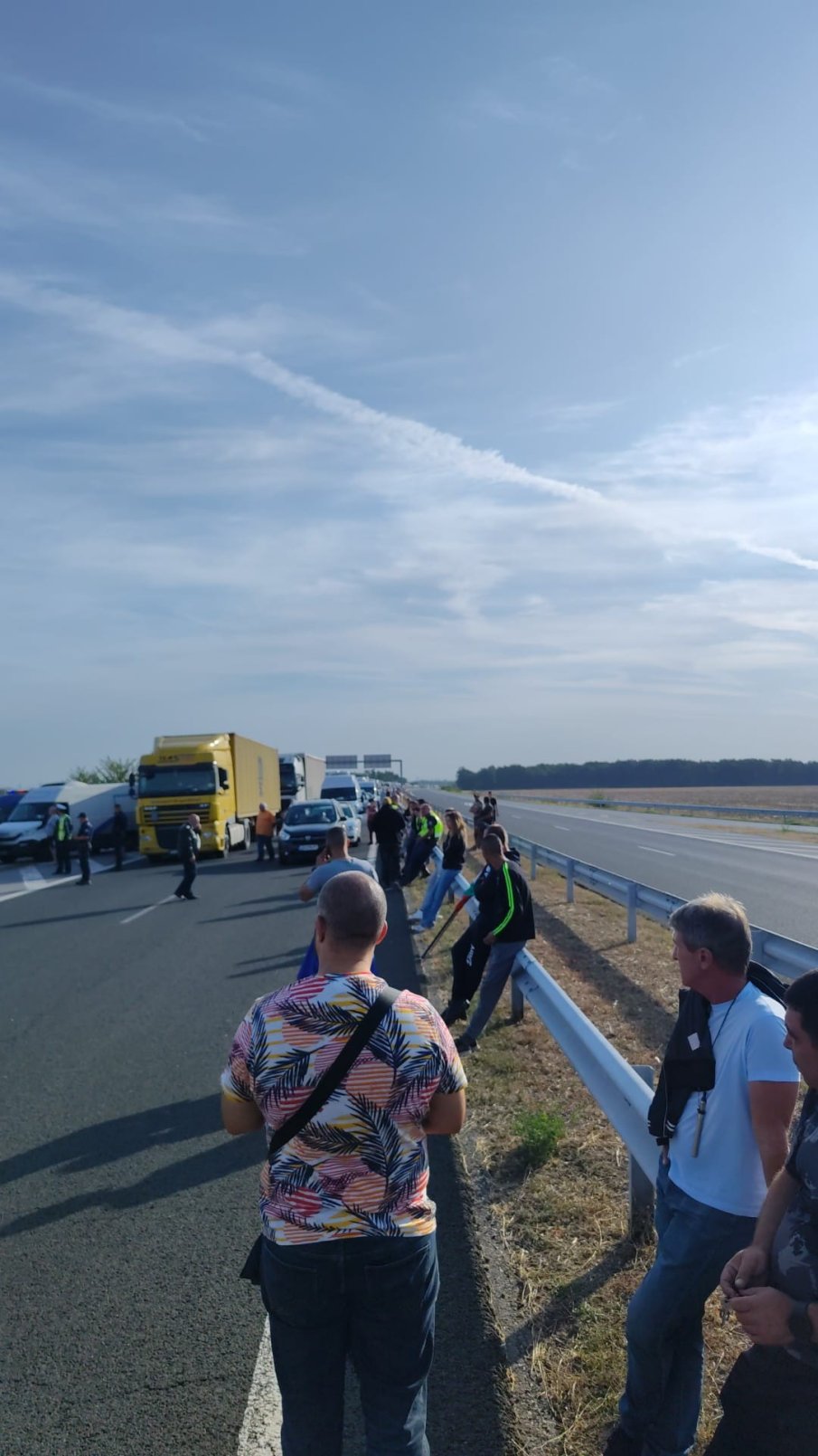 Миньорите и енергетиците от Перник и Кюстендил продължават с протестите: Измамните обещания за работа до 2038 г. няма да ни спрат