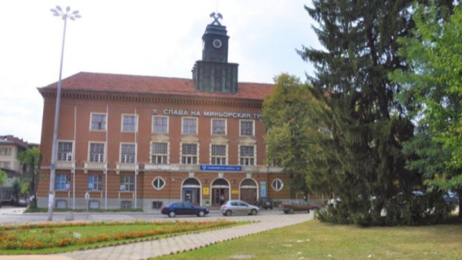 Директорът на Мини Перник: Ако незапознат прочете текстовете за справедливия преход на област Перник, ще си помисли, че България е меката на фотоволтаиците и зеления водород