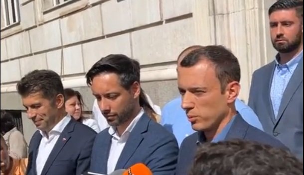 ПРИЯТЕЛСКИ ОГЪН: Васил Терзиев нападна действащ районен кмет от ДБ от личния си отбор