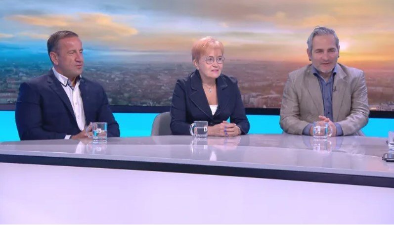 Анализатори за сглобката: Борисов, Василев и Пеевски въртят финансите в държавата. Имаме чисто украинска структура – олигарси - политици - разпределение на парите