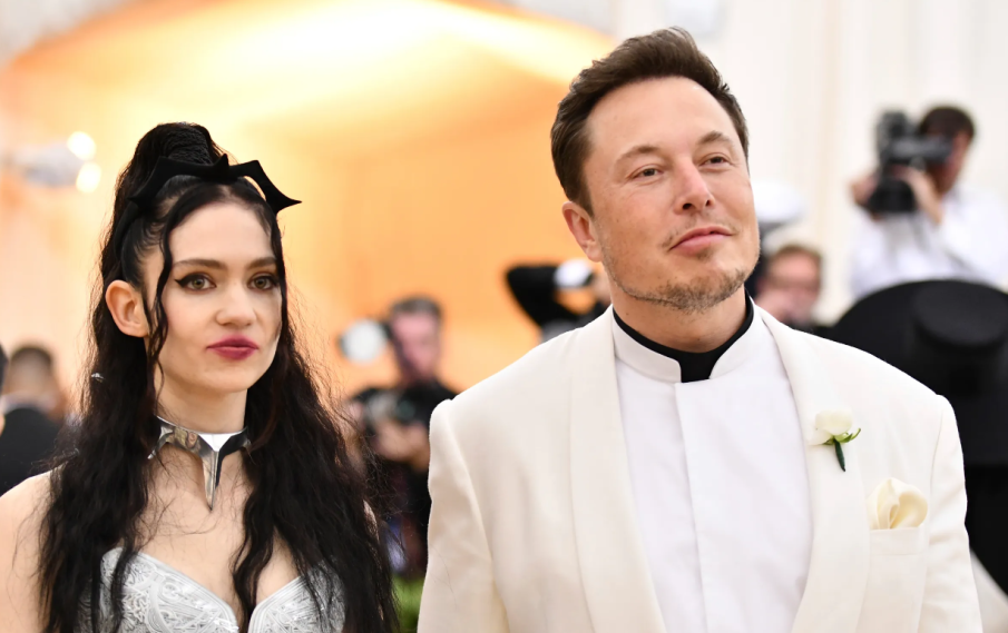 Граймс съди Илон Мъск за родителски права над децата им