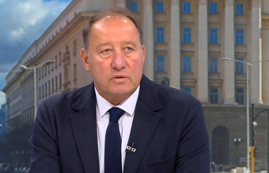 Ангел Найденов: Нямало заплаха за сигурността ни ли? Заради войната в Израел имаме висока застрашеност на израелските обекти, високи цени на горивата и бежанска вълна