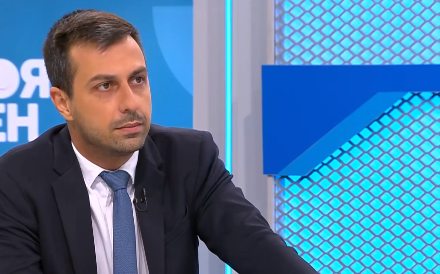 Деян Николов: Хекимян и Терзиев бягат от дебат с мен