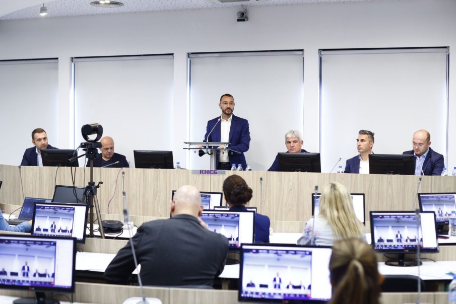 Антон Хекимян на среща с КНСБ: Диалогът със синдикатите трябва да продължи още по-активно