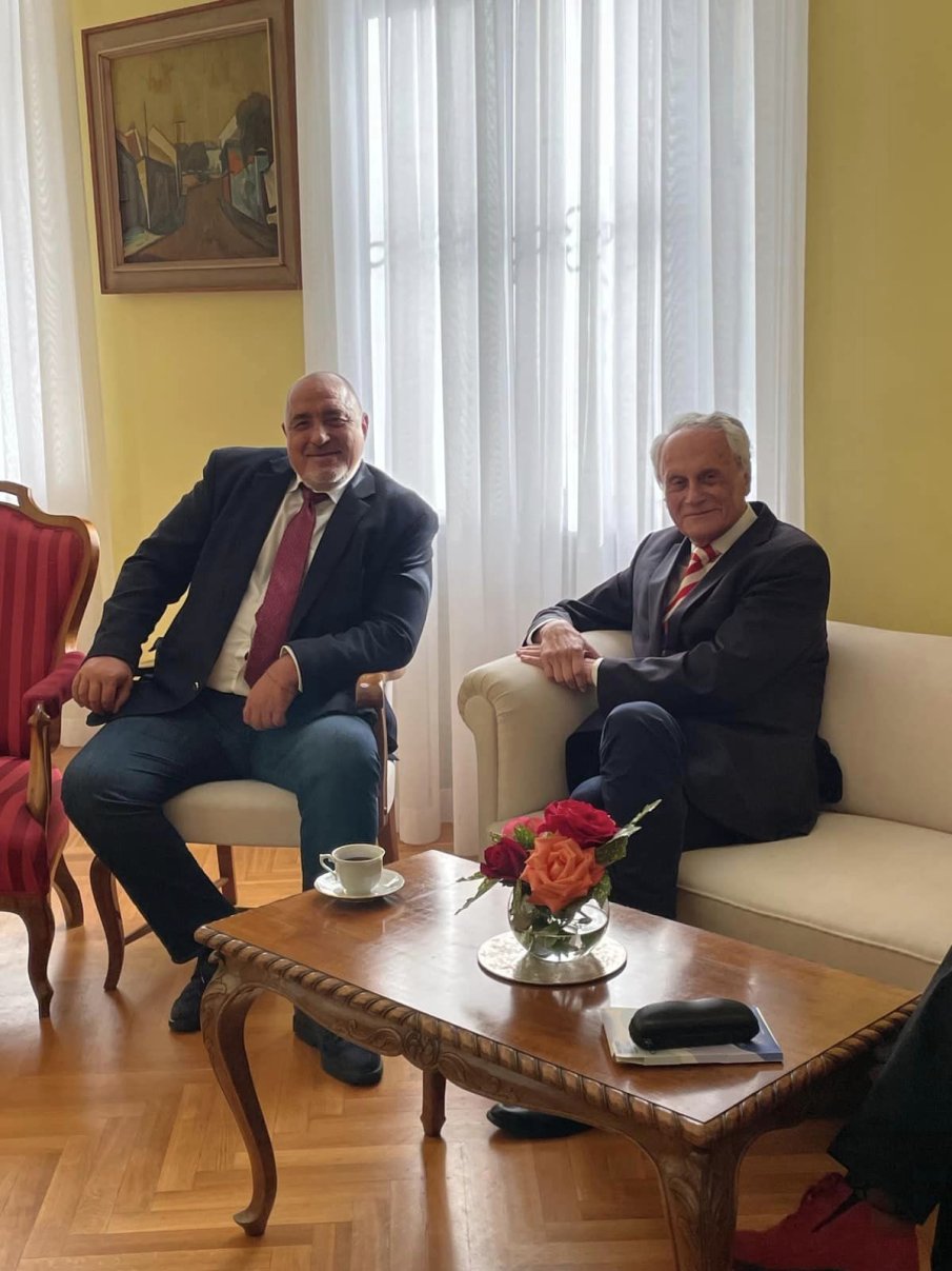 Бойко на важна среща с австрийци за Шенген (СНИМКИ)