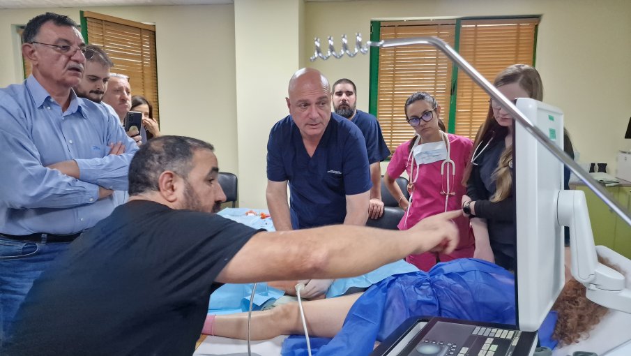 Иновативно лечение на хронична болка вече прилагат специалистите от УМБАЛ „Софиямед“ (СНИМКИ)