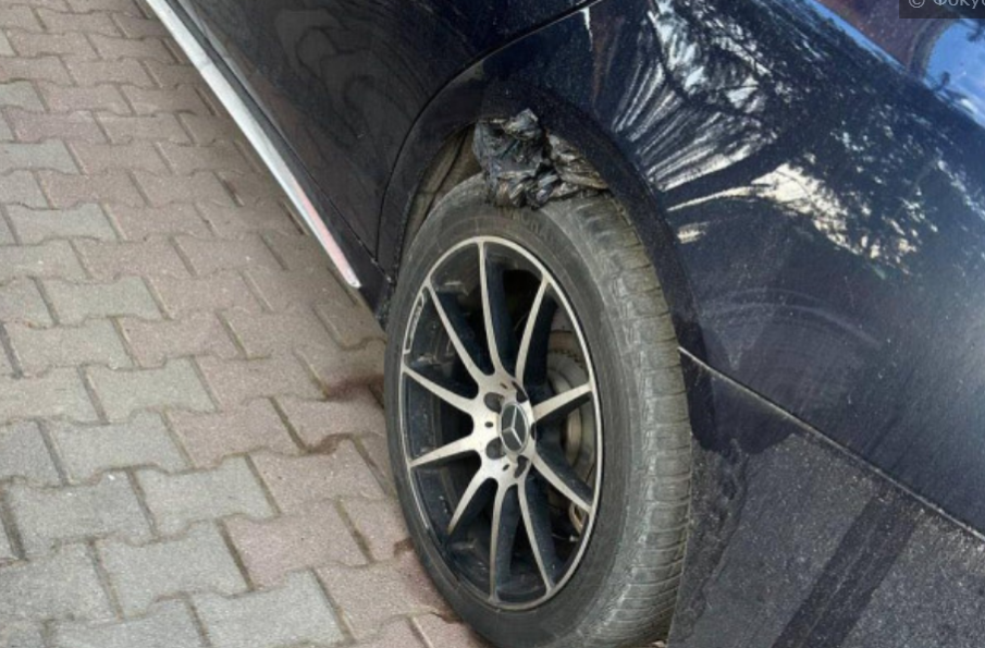 Опитаха да запалят колата на кандидат-кмет