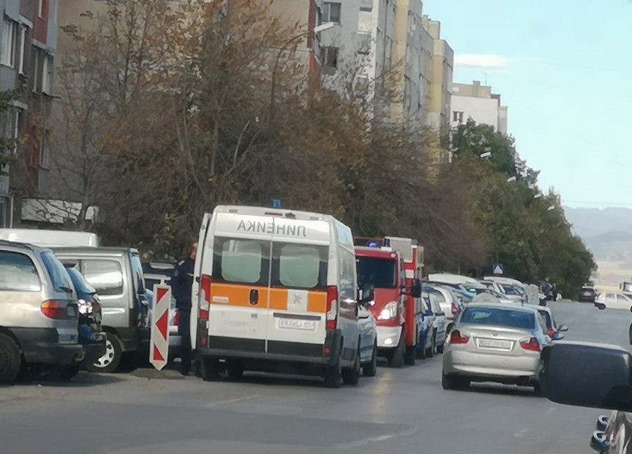 Взрив в Люлин, изведоха мъж, целия облян в кръв