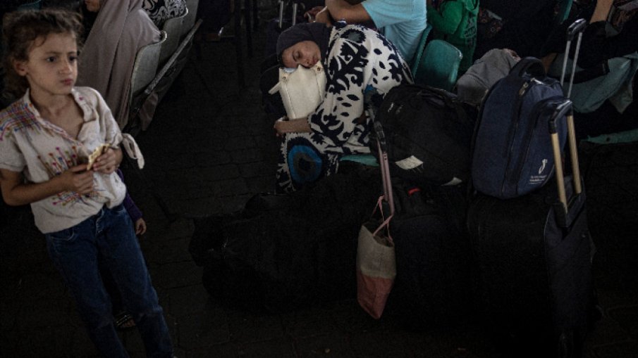 Египет отвори границата с ивицата Газа