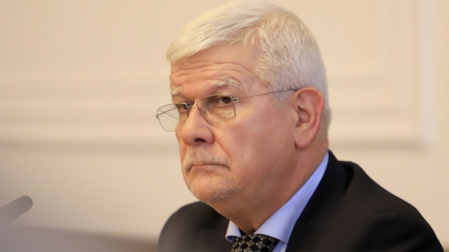 Министър Вътев за протеста на животновъдите: Всичко е само искане на пари