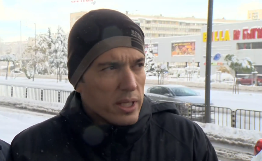 Васил Терзиев готов да лови снежинките: 145 снегорина ще работят в София