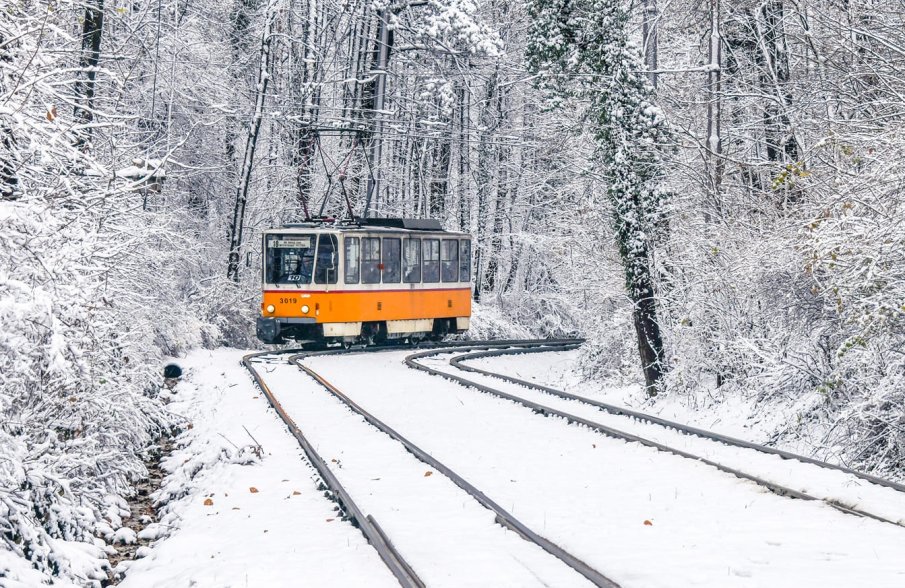 Възстановява се движението на трамваите по линия 10
