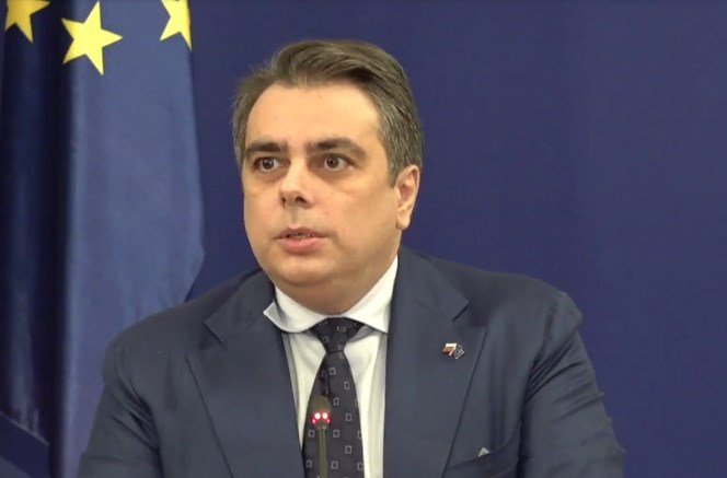 ПИК TV: Еврокомисар Марейд Макгинес: България ще влезе в Еврозоната, но трябва да изпълни конкретни изисквания (ОБНОВЕНА)