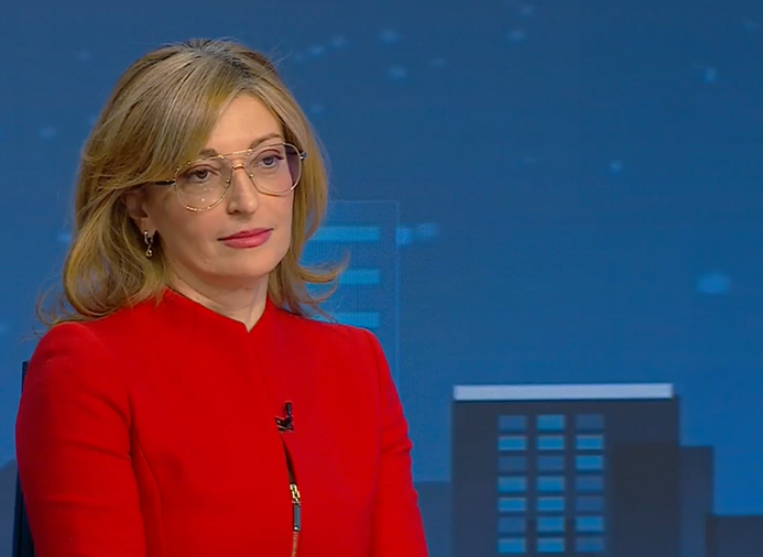 Екатерина Захариева за сглобката: Грешка беше, че нямаше коалиционно споразумение