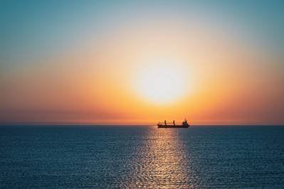 НА АБОРДАЖ: Пирати отвлякоха български кораб край Йемен