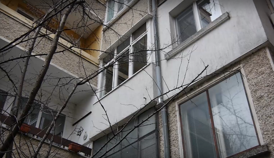 Откраднаха близо 2000 лв. от жилище във Великотърновско