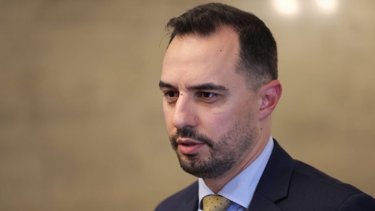 Богдан Богданов е министър-председател за два дни