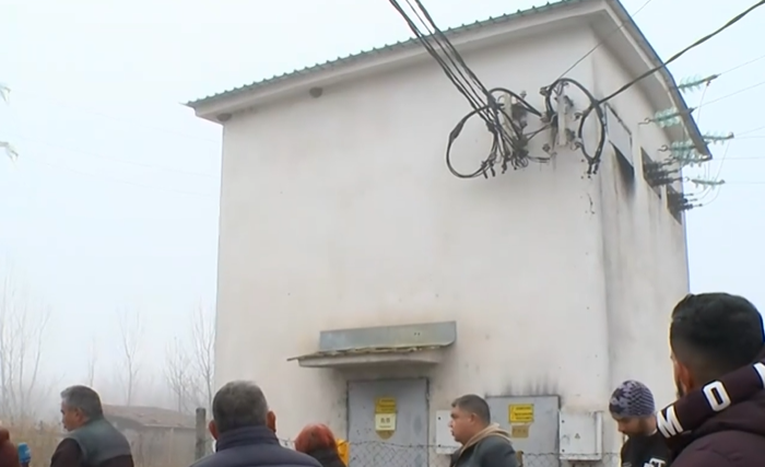 Пловдивско село е на протест, три дни хората са без ток