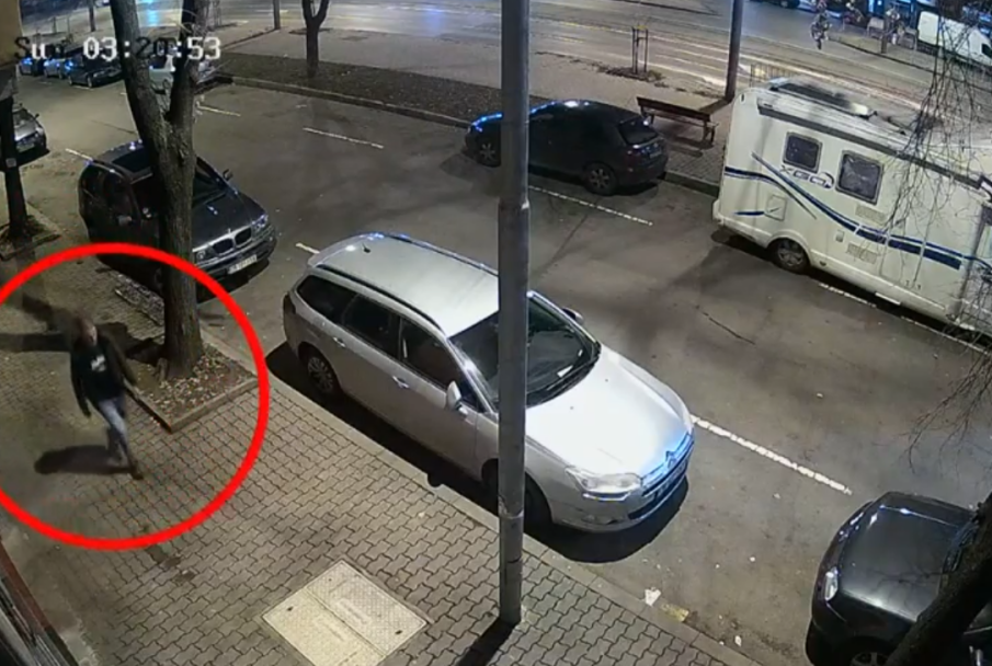 МАСОВ ВАНДАЛИЗЪМ: Още нарязани гуми на автомобили в центъра на София