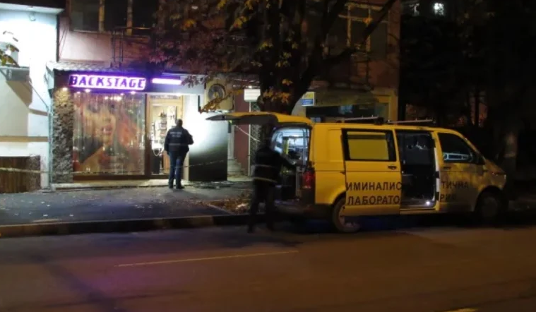 ИЗВЪНРЕДНО: Румънец е стрелецът, гръмнал жена в Русе, намерили го мъртъв в колата му