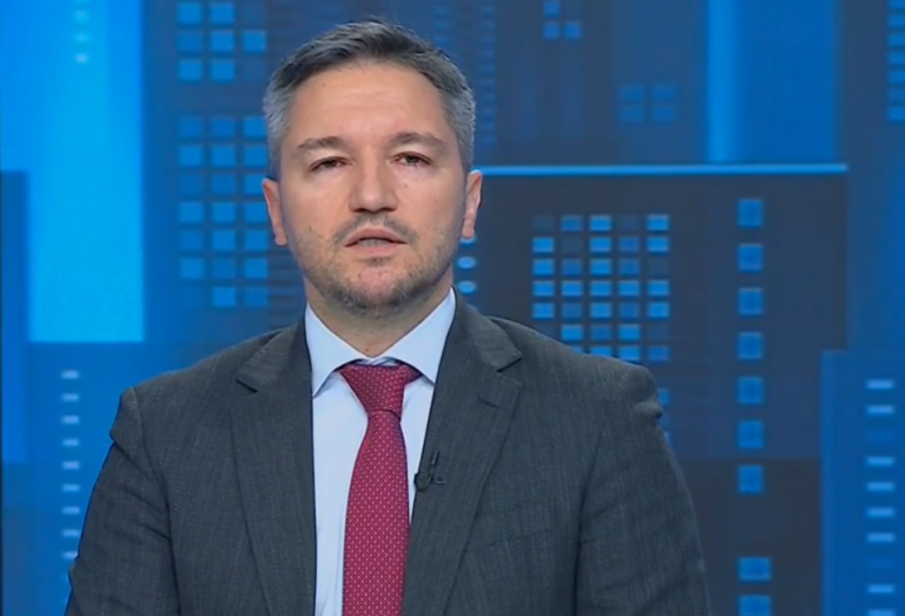 Вигенин: Вместо пълноправно членство в Шенген, получихме нещо като дар на смъртта Вигенин: Вместо пълноправно членство в Шенген, получихме нещо като дар на смъртта