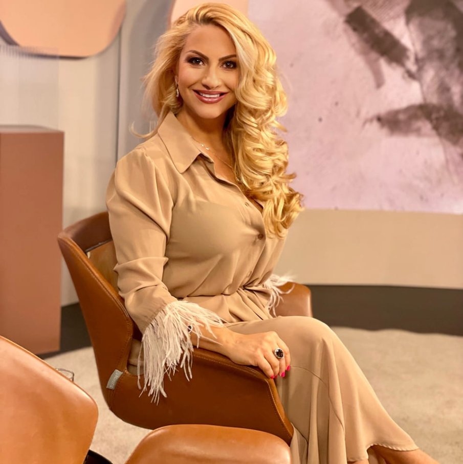 Култова водеща на бТВ тръгва по нов път