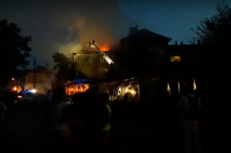 Къща за гости горя в Сапарева баня