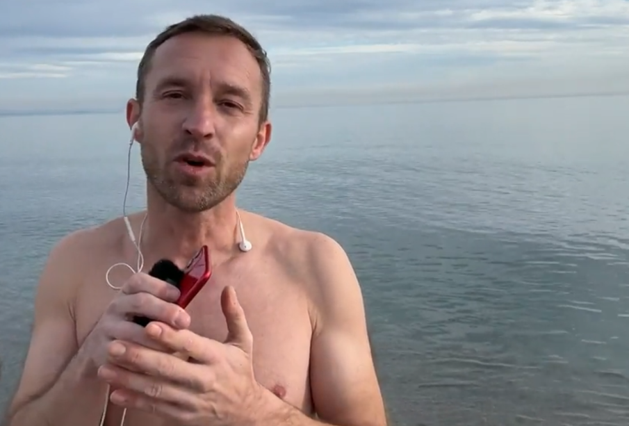 КАКВО СИ ПРИЧИНИХ: Репортер на НОВА посиня от студ на Йордановден