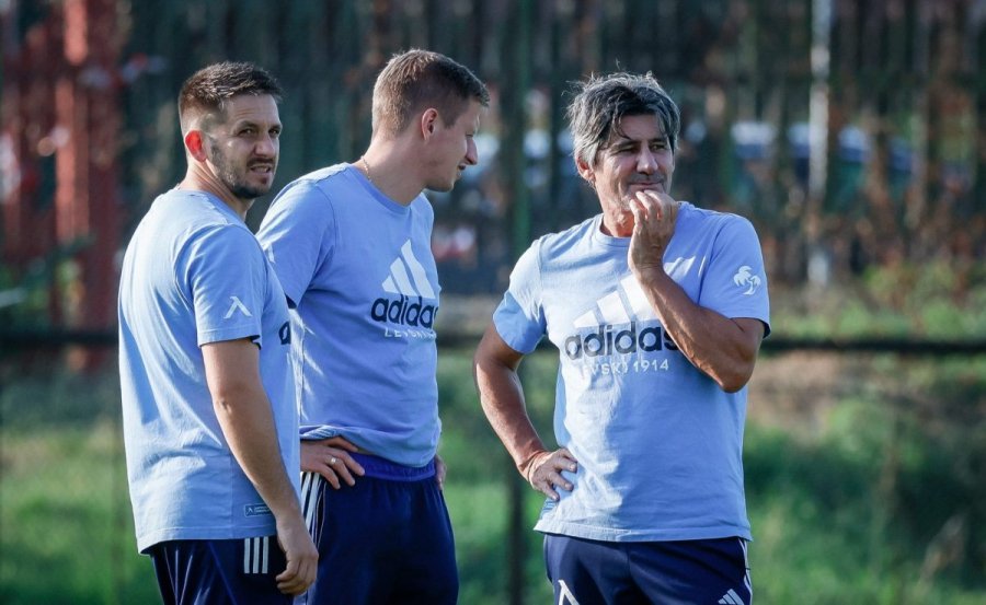 Търси се нов треньор: Николай Костов остава в Левски до края на сезона