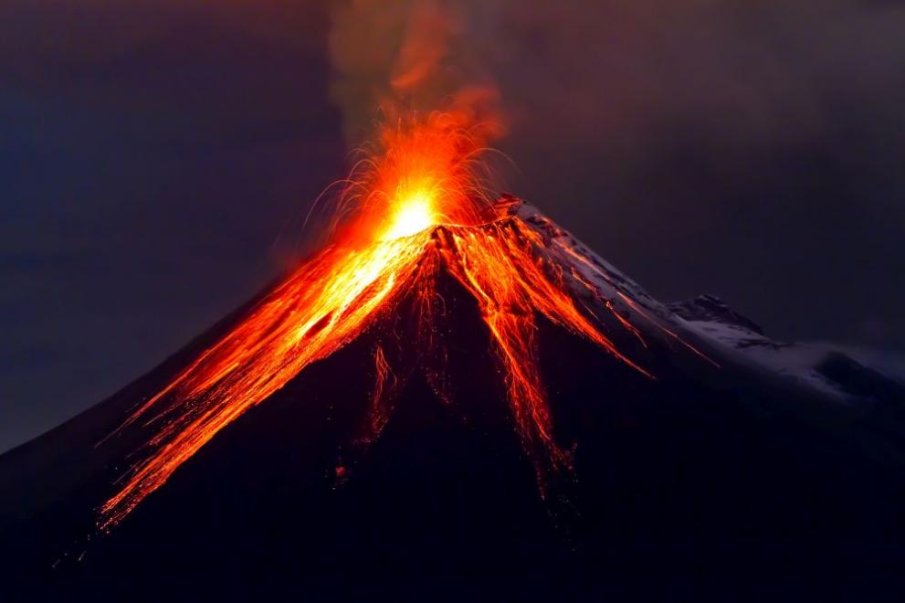 Вулкан изригна на японския остров Суваноседжима