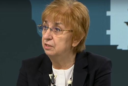 Екатерина Михайлова очаква да види сделките на ДПС в подкрепа на сглобката