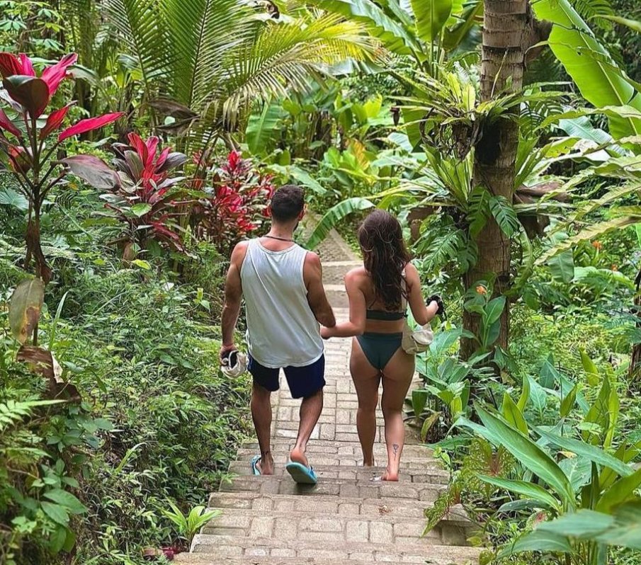 ПЛАМТИ ЛЮБОВ: Жоро от Фермата заведе Присияна на Бали