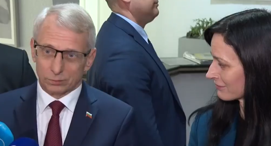 Денков и Габриел дадоха яснота обсъждат ли се вече конкретни имена на министри