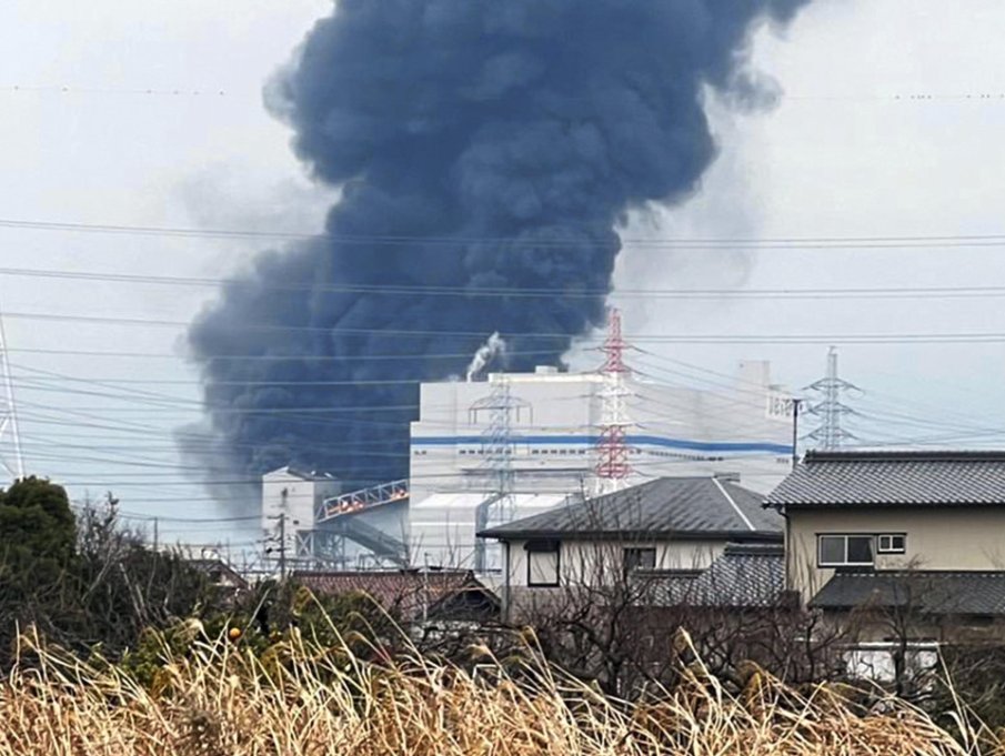ОТ ПОСЛЕДНИТЕ МИНУТИ: Експлозия в японската ТЕЦ „Такетойо“ (ВИДЕО)