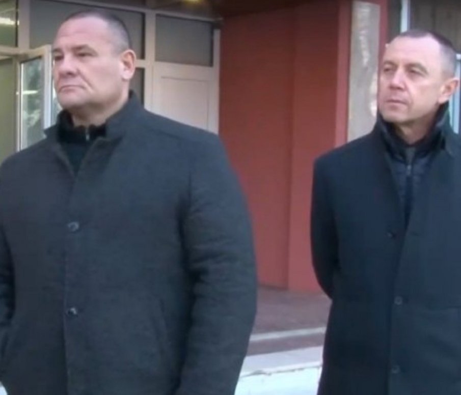 Полицаят, станал заместник-кмет не бил отстраняван след гонката в Стара Загора - сам напуснал