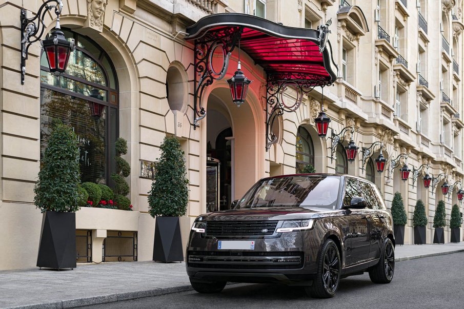 Въвеждат по-високи такси за паркиране на джипове в Париж