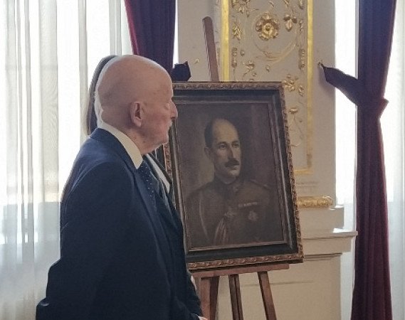 Симеон Сакскобургготски: Не е добре да се рушат паметници