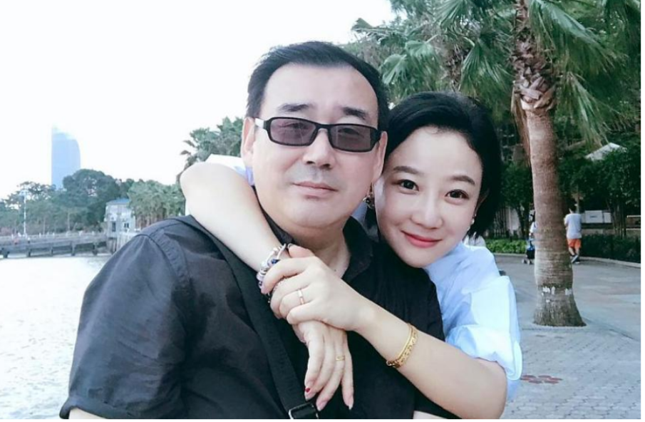 Съд в Пекин осъди на смърт австралийския писател Ян Хънцзюн