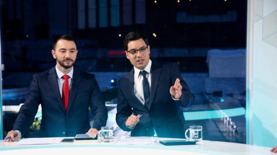 САМО В ПИК: ПАНАИРИ В БТВ. Отрязаха Светльо Иванов - Индиеца за 30 бона заплата и мястото на Хекимян