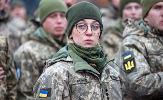 КУРИОЗ: Украинците останаха без униформи, голяма пратка от Китай хваната от руснаците