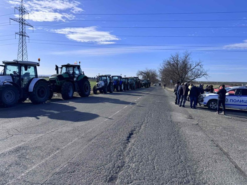 Земеделци настояват за промени в Закона за движение по пътищата