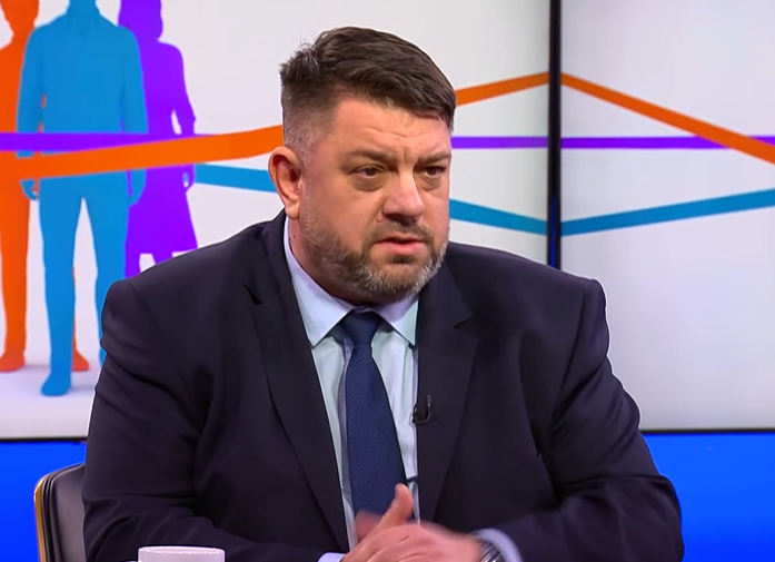 БСП се запъна, ще санкционира общинските съветници, подкрепили ПП в СОС