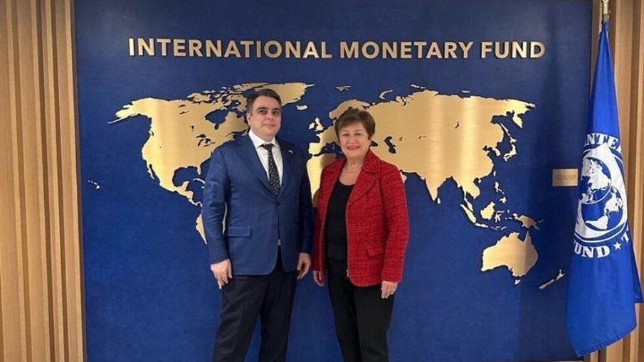 Асен Василев и Кристалина Георгиева преговориха влизането ни в Еврозоната