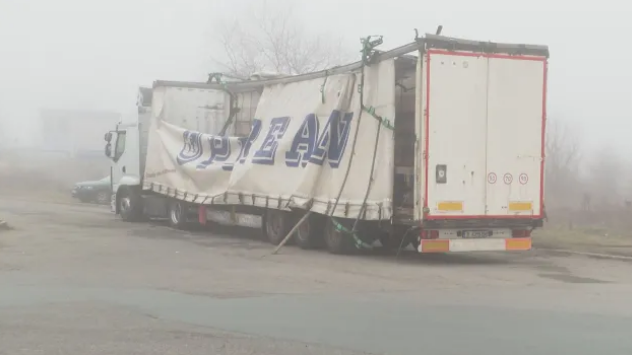 Камион се взриви на митницата в Казанлък, превозвал етер